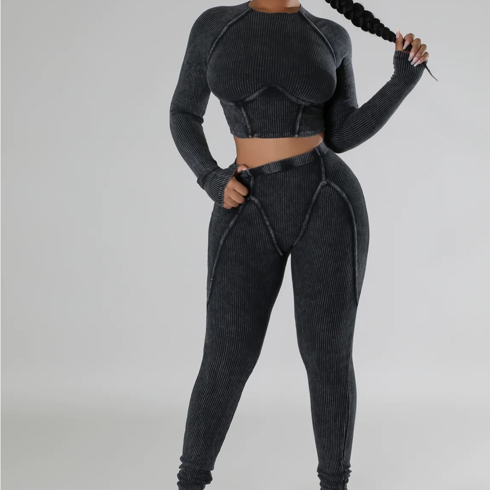 Mineral wash legging set